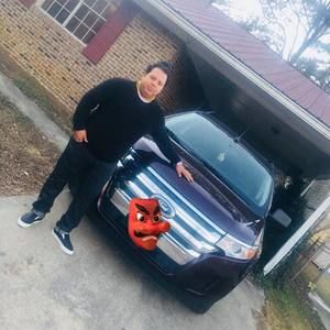 Meet your Posher, Moises